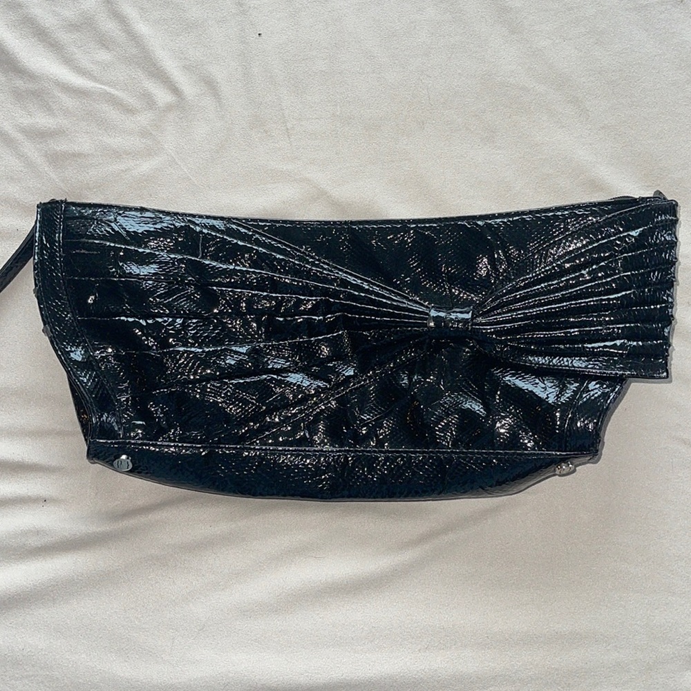 Cats Adair Black textured Bow Clutch Purple blue iridescent inside